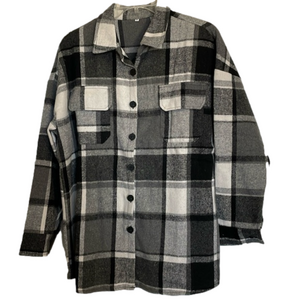 Plaid Print Shacket (shirt jacket), Women’s M, Black White